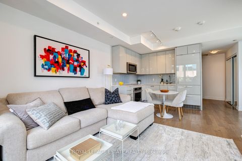 Photo 3 at Th9 - 175 Pears Avenue, Annex, Toronto