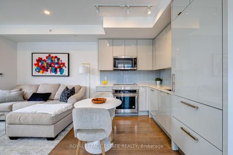 Photo 6 at Th9 - 175 Pears Avenue, Annex, Toronto