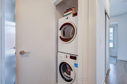 Photo 14 at Th9 - 175 Pears Avenue, Annex, Toronto