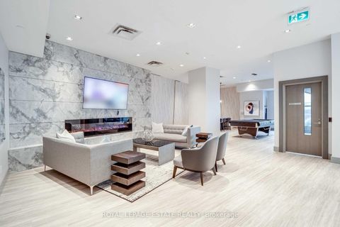 Photo 16 at Th9 - 175 Pears Avenue, Annex, Toronto
