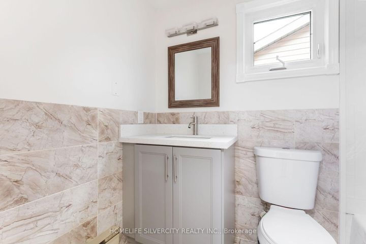 Photo 35 at 26 Cresswell Drive, Fletcher's West, Brampton