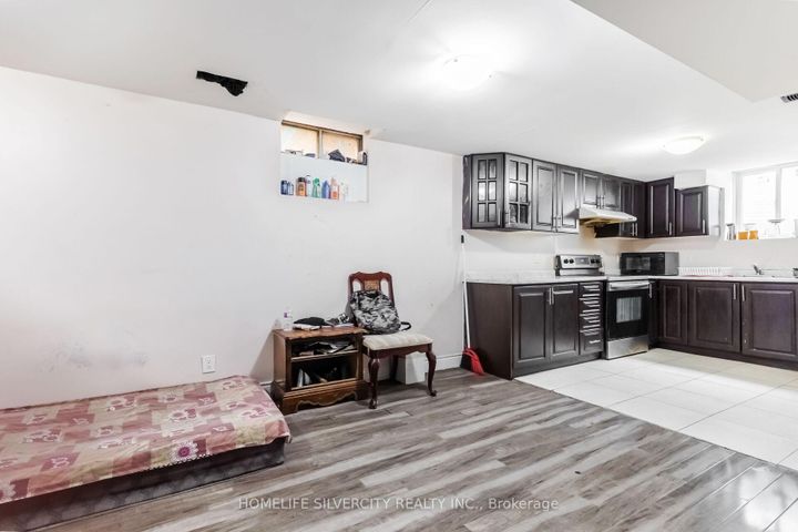 Photo 39 at 26 Cresswell Drive, Fletcher's West, Brampton