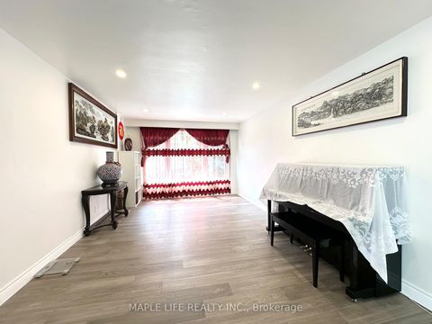 Photo 6 at 92 Rameau Drive, Hillcrest Village, Toronto