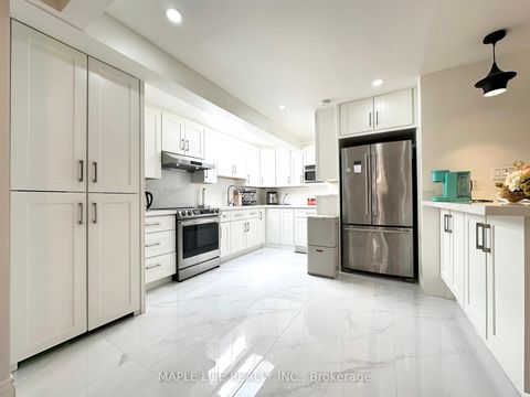 Photo 9 at 92 Rameau Drive, Hillcrest Village, Toronto