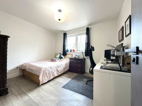 Photo 14 at 92 Rameau Drive, Hillcrest Village, Toronto