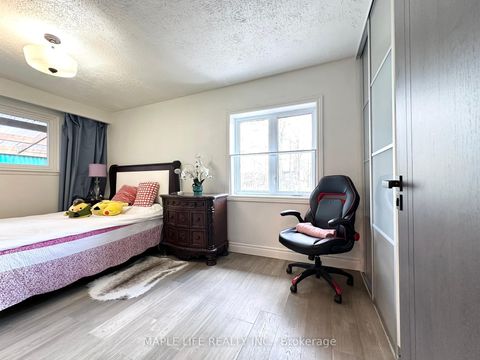 Photo 15 at 92 Rameau Drive, Hillcrest Village, Toronto