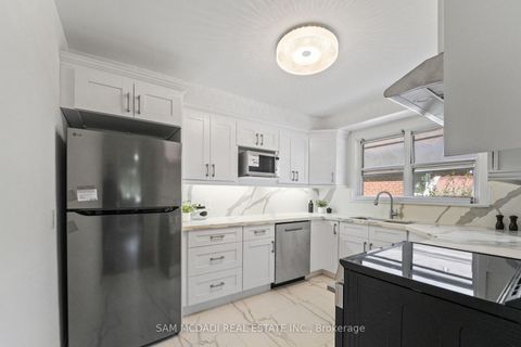 Photo 13 at 60 Greenfield Drive, City Centre West, Toronto