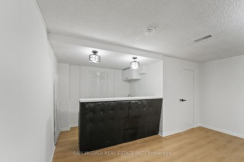 Photo 25 at 60 Greenfield Drive, City Centre West, Toronto