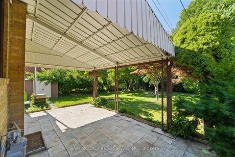 Photo 34 at 60 Greenfield Drive, City Centre West, Toronto