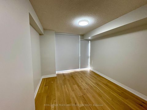 Photo 5 at 326 - 25 Carlton Street, Yonge Corridor, Toronto