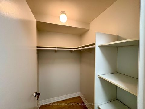 Photo 6 at 326 - 25 Carlton Street, Yonge Corridor, Toronto Photo 6 at 326 - 25 Carlton Street, Yonge Corridor, Toronto