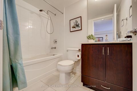 Photo 12 at 304 - 27 Rean Drive, Bayview Village, Toronto