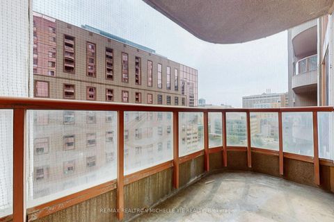 Photo 22 at 1009 - 736 Bay Street, Bay Street Corridor, Toronto