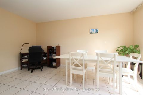 Photo 9 at 51 Forest Run Boulevard, Patterson, Vaughan