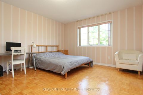 Photo 11 at 51 Forest Run Boulevard, Patterson, Vaughan