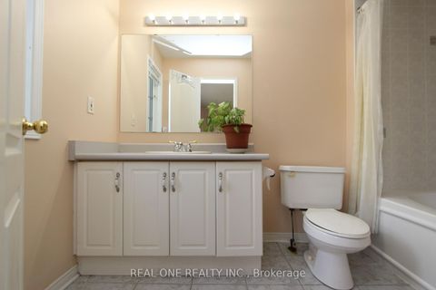Photo 14 at 51 Forest Run Boulevard, Patterson, Vaughan
