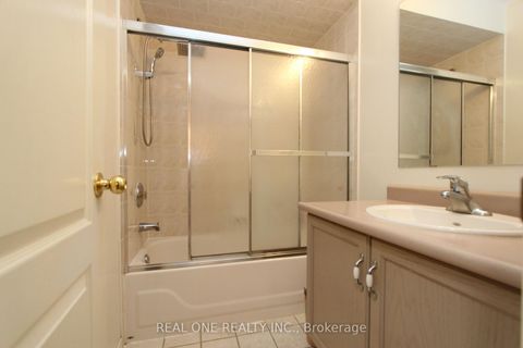 Photo 18 at 51 Forest Run Boulevard, Patterson, Vaughan