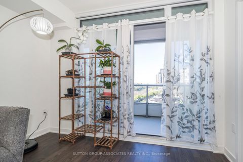 Photo 10 at 508W - 27 Bathurst Street, Waterfront Communities C1, Toronto