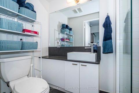 Photo 25 at 508W - 27 Bathurst Street, Waterfront Communities C1, Toronto