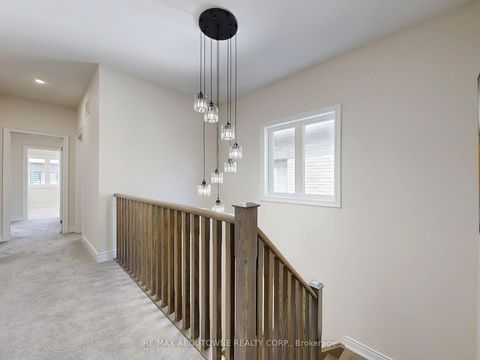 Photo 15 at 91 Hallaran Road, GO Glenorchy, Oakville