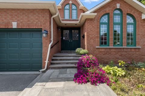 Photo 7 at 2 Tanis Crescent, Centennial Scarborough, Toronto