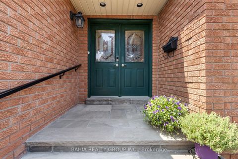 Photo 8 at 2 Tanis Crescent, Centennial Scarborough, Toronto