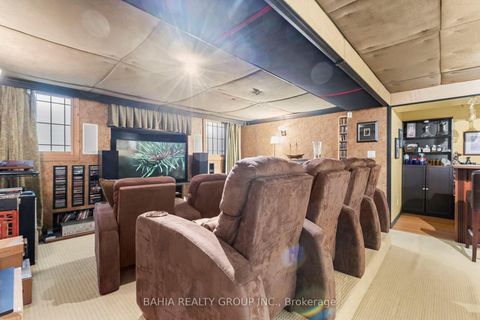 Photo 10 at 2 Tanis Crescent, Centennial Scarborough, Toronto