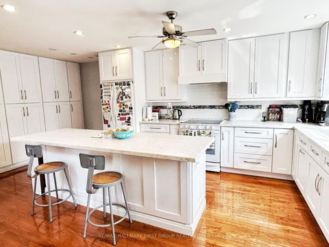 Photo 6 at 57 Wendell Avenue, Pelmo Park W4, Toronto
