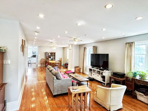 Photo 7 at 57 Wendell Avenue, Pelmo Park W4, Toronto