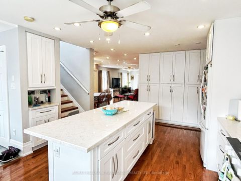 Photo 12 at 57 Wendell Avenue, Pelmo Park W4, Toronto