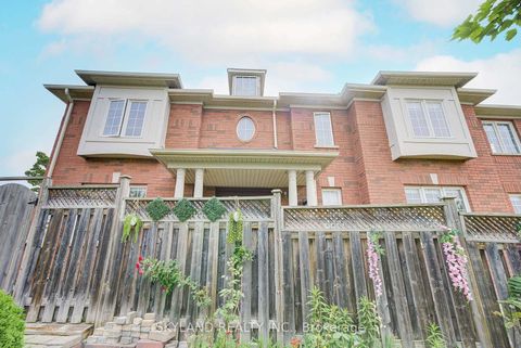 Photo 3 at 5 Patullo Avenue, Rouge Woods, Richmond Hill