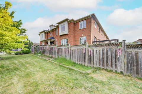 Photo 4 at 5 Patullo Avenue, Rouge Woods, Richmond Hill