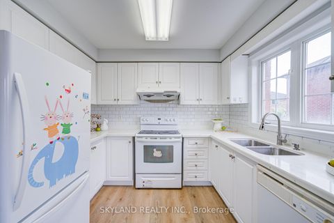 Photo 18 at 5 Patullo Avenue, Rouge Woods, Richmond Hill