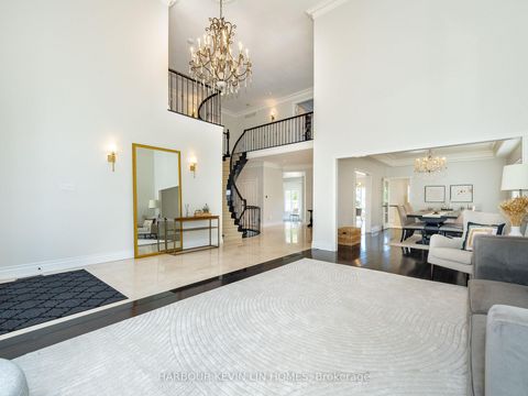 Photo 5 at 9 Dalewood Drive, Bayview Hill, Richmond Hill Photo 5 at 9 Dalewood Drive, Bayview Hill, Richmond Hill