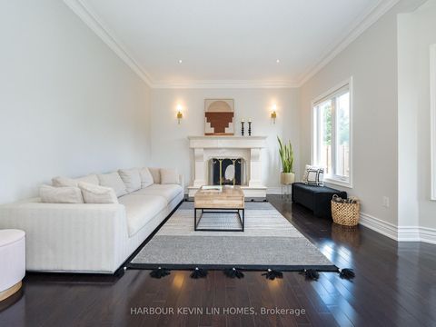 Photo 23 at 9 Dalewood Drive, Bayview Hill, Richmond Hill