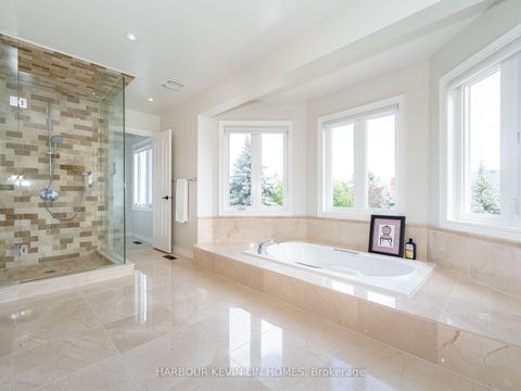 Photo 31 at 9 Dalewood Drive, Bayview Hill, Richmond Hill