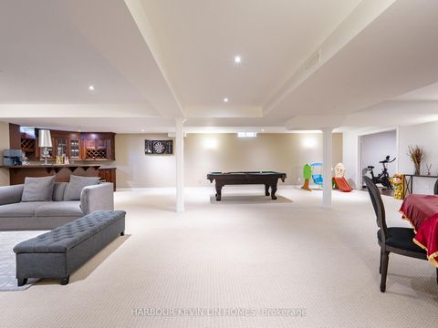 Photo 45 at 9 Dalewood Drive, Bayview Hill, Richmond Hill