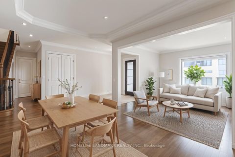 Photo 1 at 17 Aspy Court, Patterson, Vaughan