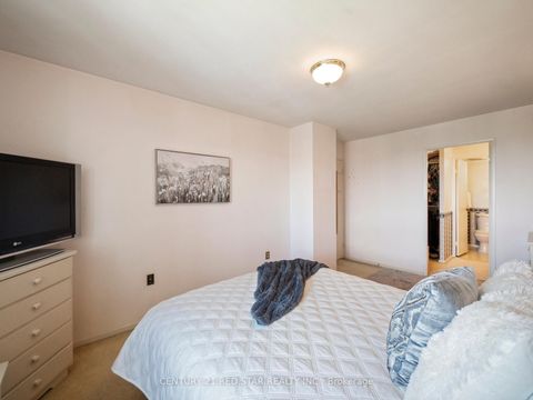 Photo 21 at 332 - 4001 Don Mills Road, Hillcrest Village, Toronto