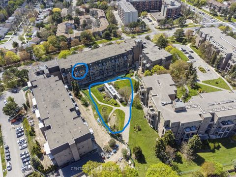 Photo 32 at 332 - 4001 Don Mills Road, Hillcrest Village, Toronto