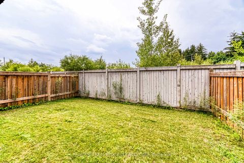 Photo 31 at 48 Helliwell Crescent, Oak Ridges Lake Wilcox, Richmond Hill