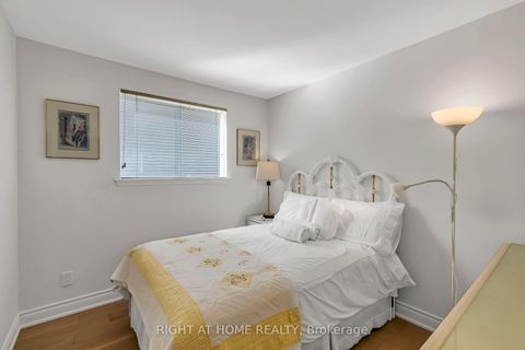 Photo 21 at 168 Springhead Gardens, North Richvale, Richmond Hill