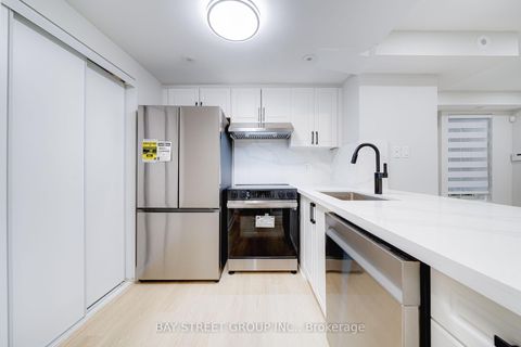 Photo 9 at 120 - 42 Pinery Trail, Malvern, Toronto
