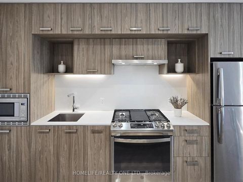 Photo 11 at 402 - 1331 Queen Street E, South Riverdale, Toronto