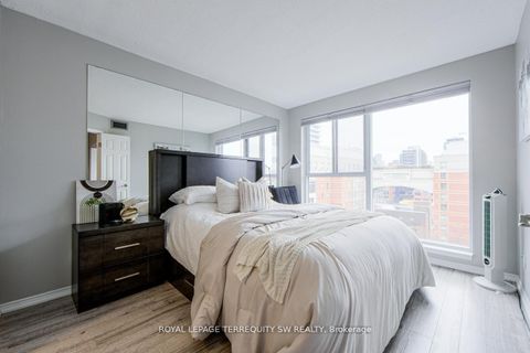 Photo 14 at 933 - 222 The Esplanade, Waterfront Communities C8, Toronto Photo 14 at 933 - 222 The Esplanade, Waterfront Communities C8, Toronto