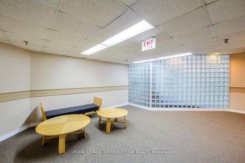 Photo 32 at 933 - 222 The Esplanade, Waterfront Communities C8, Toronto Photo 32 at 933 - 222 The Esplanade, Waterfront Communities C8, Toronto