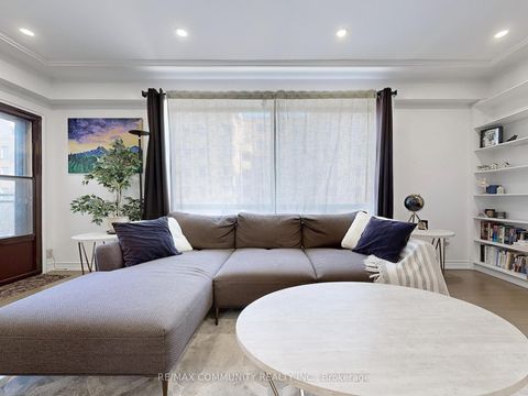 Photo 10 at 309 - 740 Eglinton Avenue W, Forest Hill North, Toronto