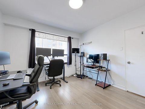 Photo 23 at 309 - 740 Eglinton Avenue W, Forest Hill North, Toronto