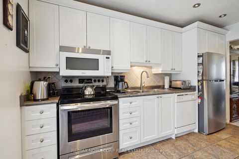 Photo 8 at 34 Corvus Star Way, Henry Farm, Toronto