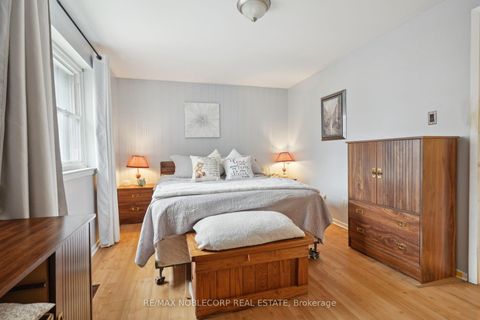 Photo 13 at 34 Corvus Star Way, Henry Farm, Toronto